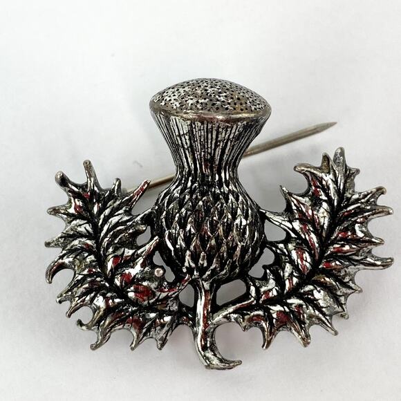 Scottish Thistle Brooch Pin Outlander Celtic Scotland Silver Tone - Picture 6 of 6